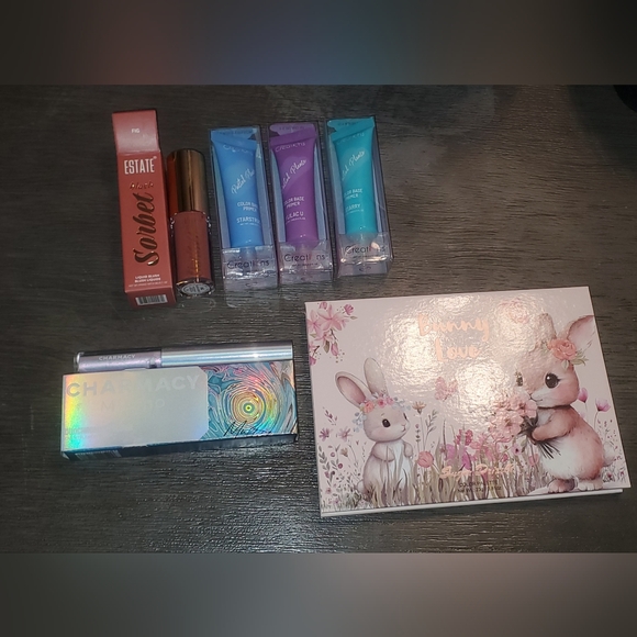 Spring/easter Makeup Bundle - Picture 1 of 4